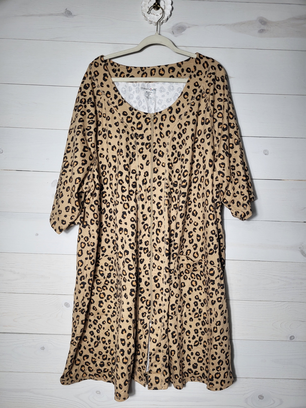 Women's Robe Cheetah Print Relaxed Fit Zip Up Cotton Blend Plus Size Housecoat.
